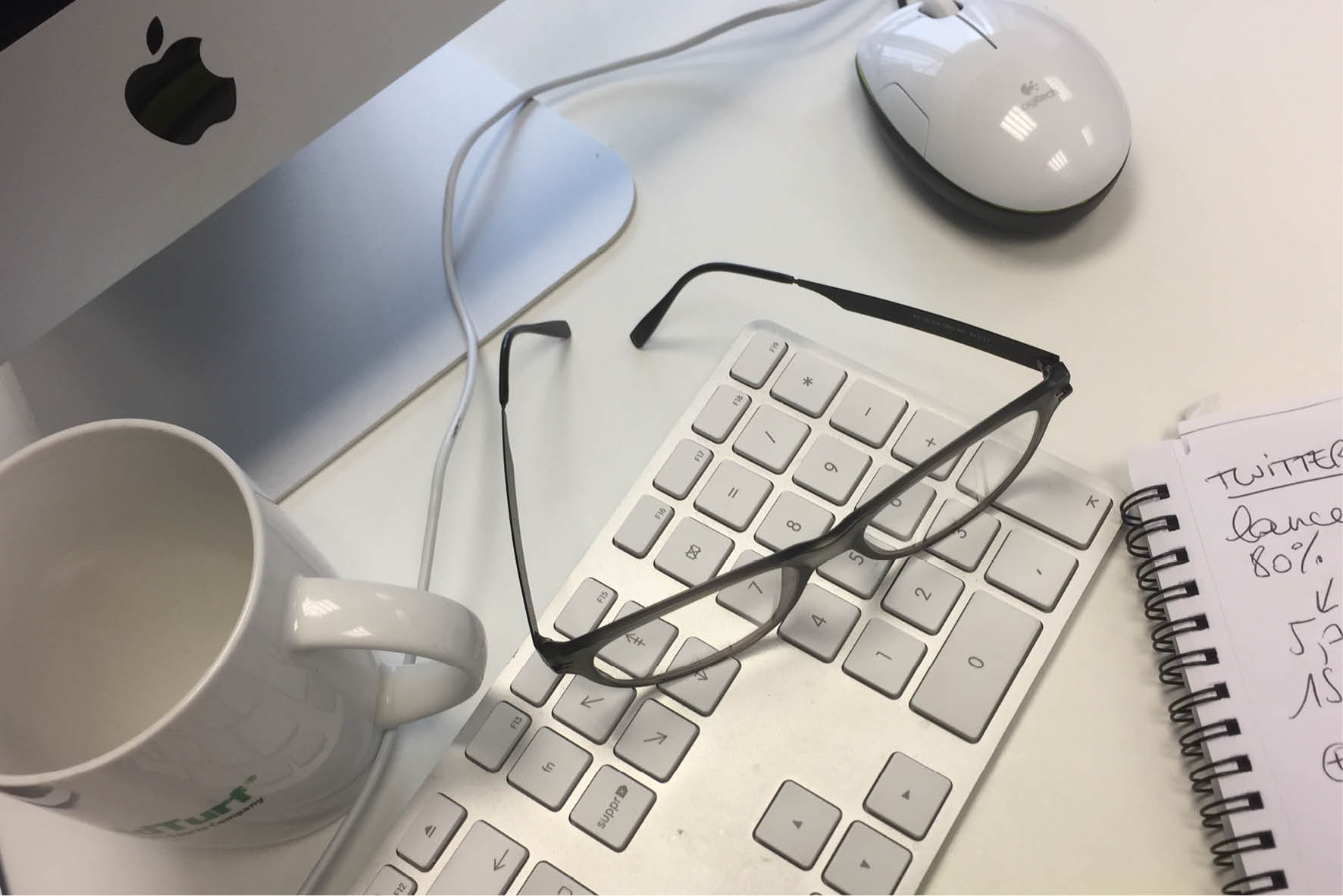 références le mot magique rédaction marketing rédaction emailings rédaction mailings